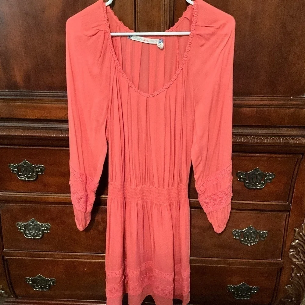 Chelsea and Violet Dress - Picture 2 of 6